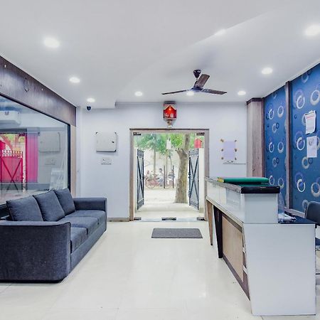 Super Hotel O Adri Hotels 2 Near Dum Dum Metro Station Exterior photo