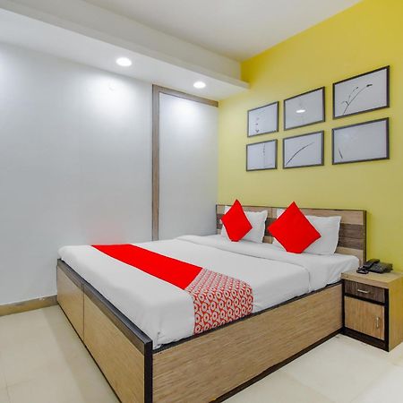 Super Hotel O Adri Hotels 2 Near Dum Dum Metro Station Exterior photo